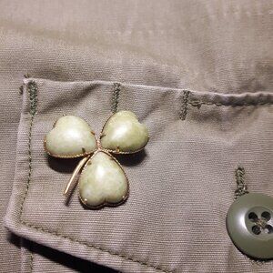 Elegant Jade Shamrock Brooch Gold Tone Setting